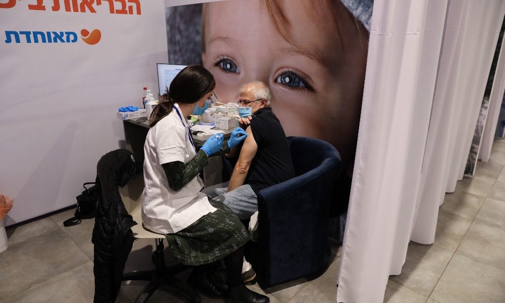 Covid: al via in Israele seconda fase vaccinazione