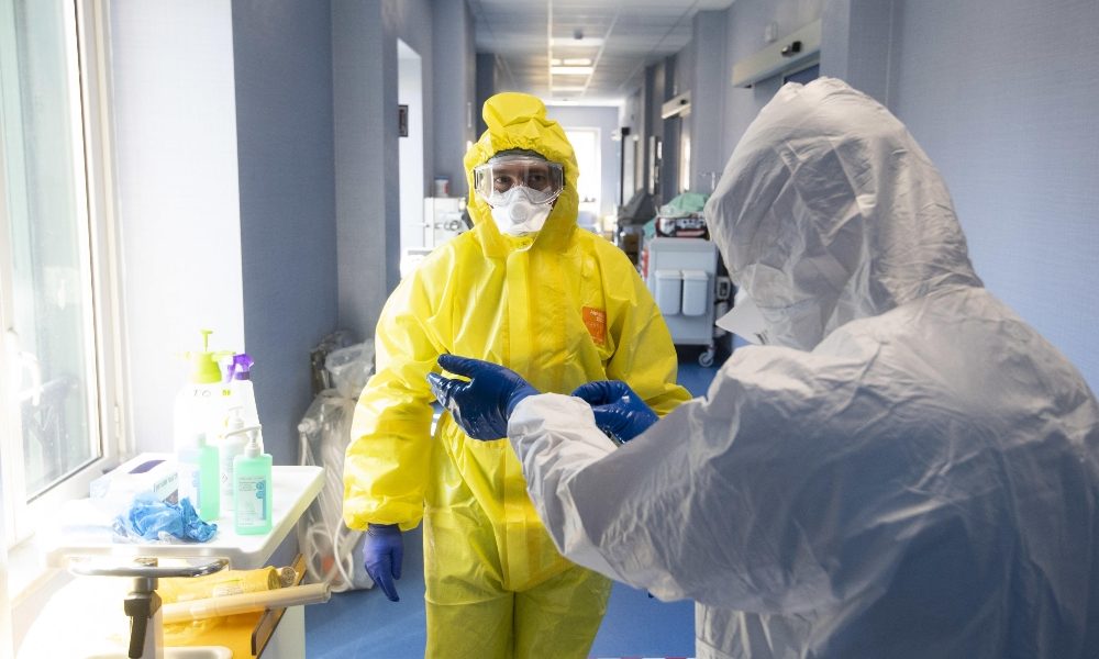 Covid: ancora casi in aumento 10.925. I decessi sono 47