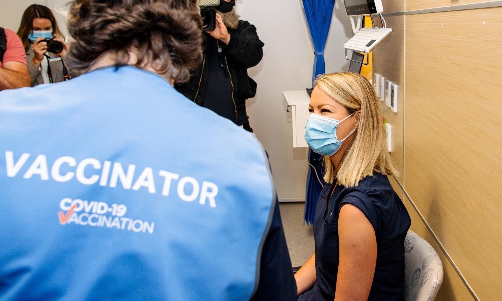 Covid: caso in Australia, aveva ricevuto prima dose Pfizer
