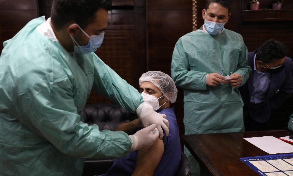 Covid: da oggi Israele comincia ad allentare lockdown