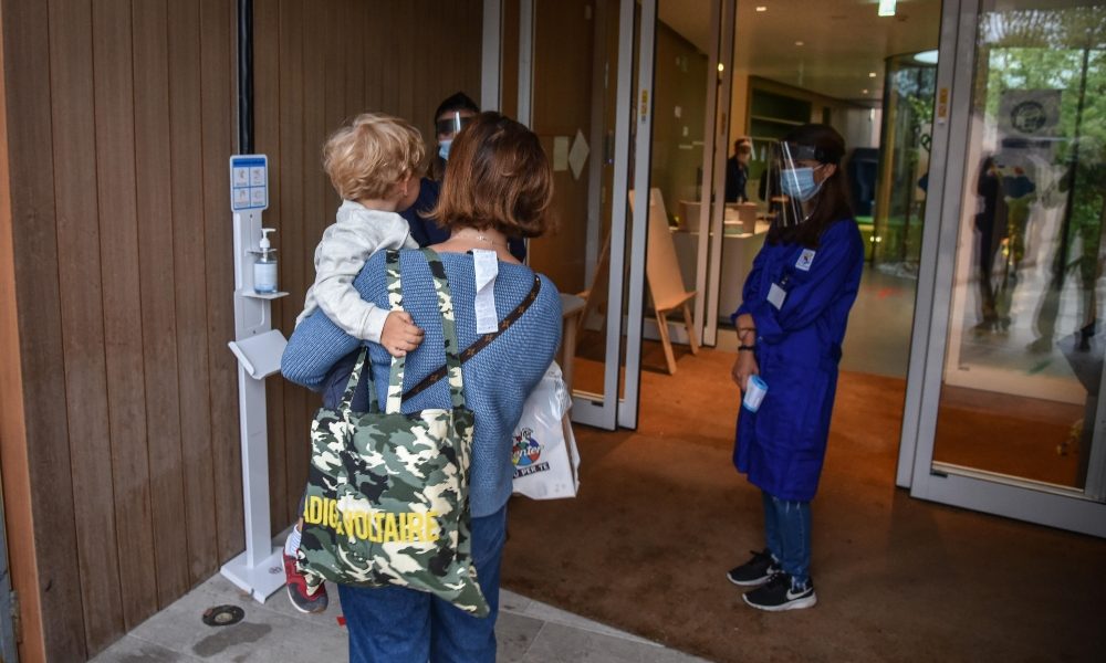 Covid, educatrice nido positiva,10 bebè in quarantena a Jesi