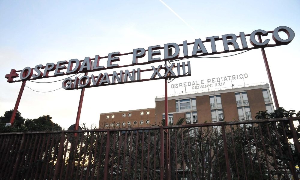 Covid: festa in ospedale Bari, provvedimento per 12 medici