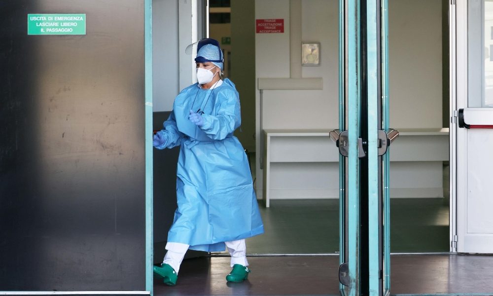 Como, numeri ancora alti: 459 nuovi contagiati