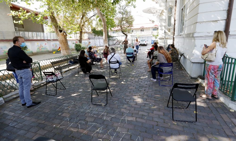 Covid: in Romania 2.880 casi e 53 morti nelle 24 ore