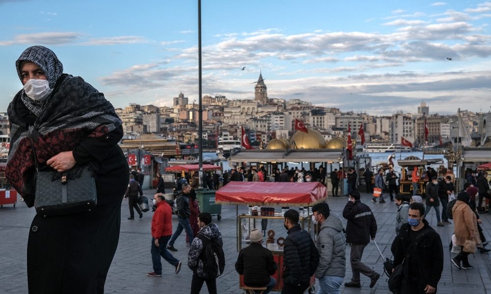 Covid: in Turchia superate le 20 mila vittime