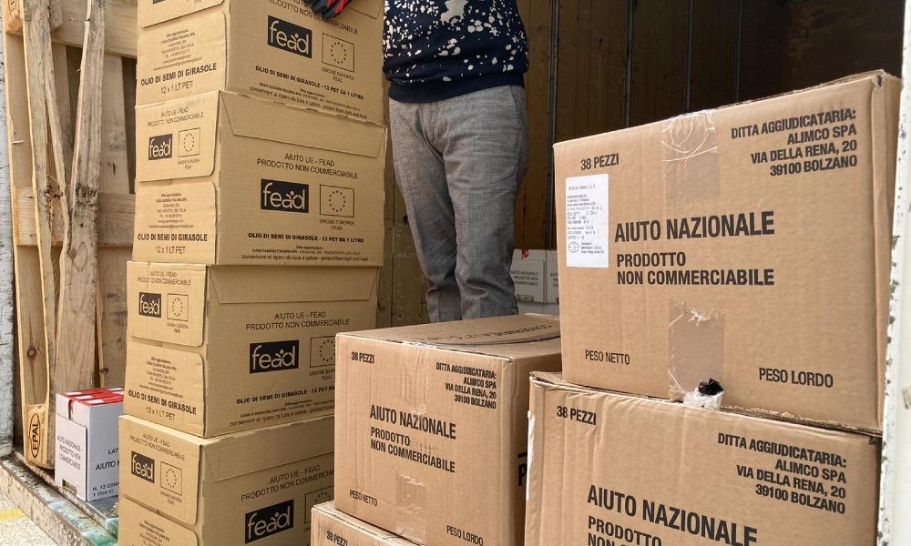 Covid: in teatro Bari cibo per lavoratori dello spettacolo