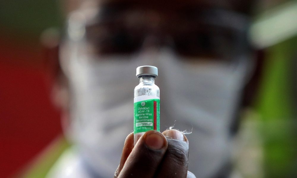 Covid: infermiera brasiliana finge vaccinazione, licenziata