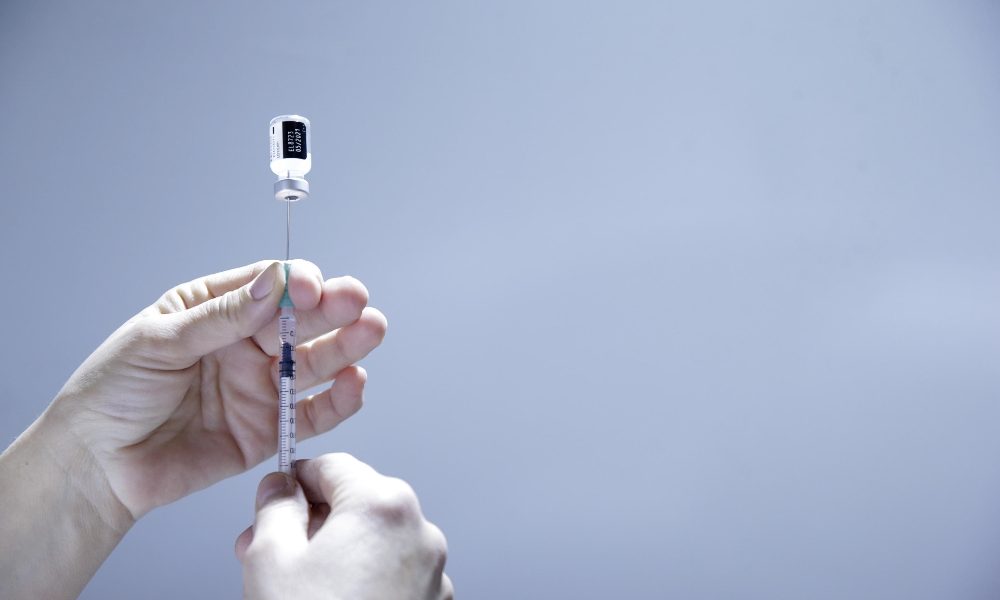 Covid: iniziate vaccinazioni di massa in Tirolo