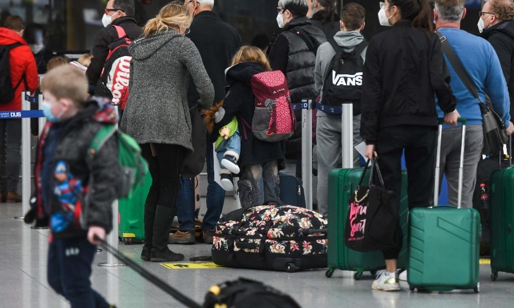 Covid, la Germania chiude agli arrivi dall’India