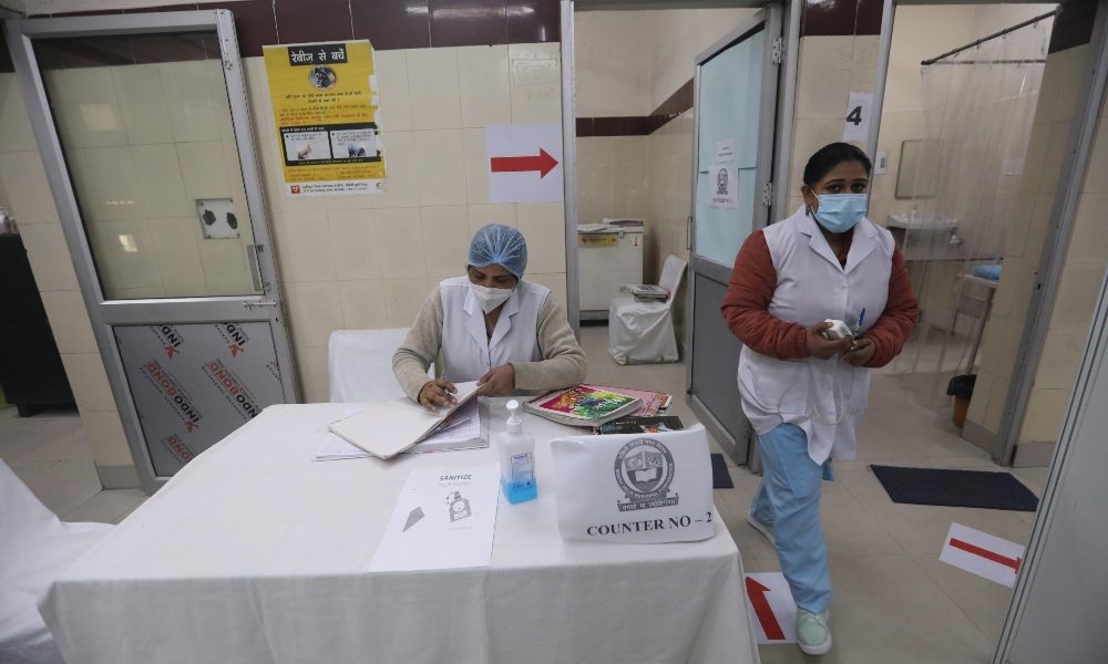 Covid: media, India approva il vaccino AstraZeneca