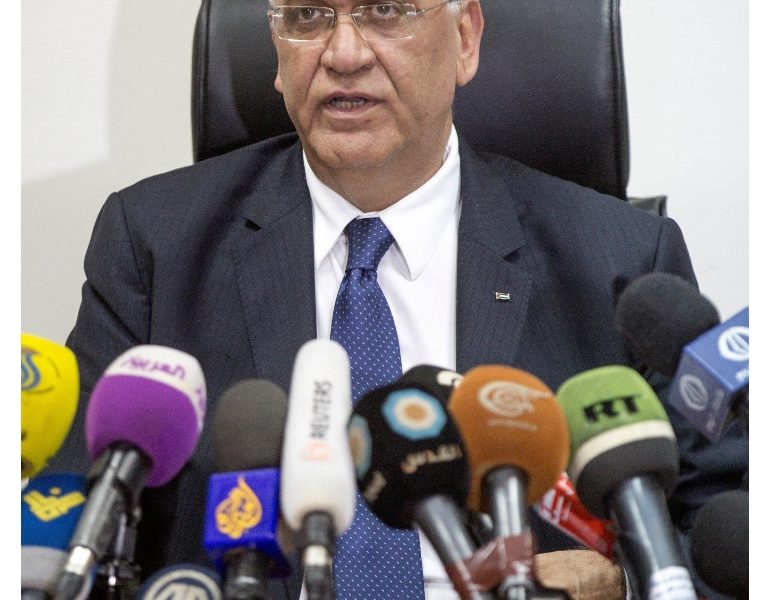 Covid: medici, Erekat è in coma