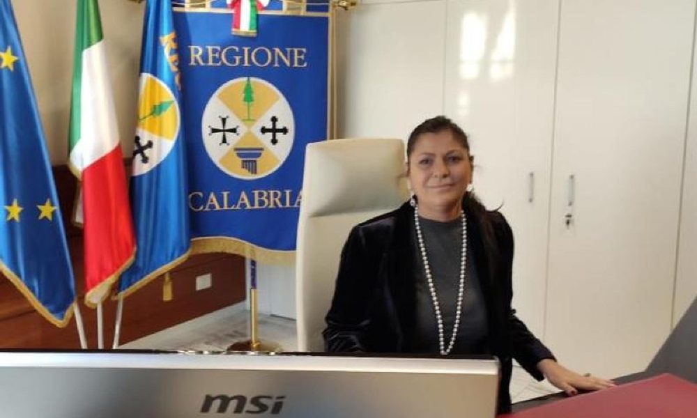 Covid: obbligo mascherine anche all’aperto in Calabria