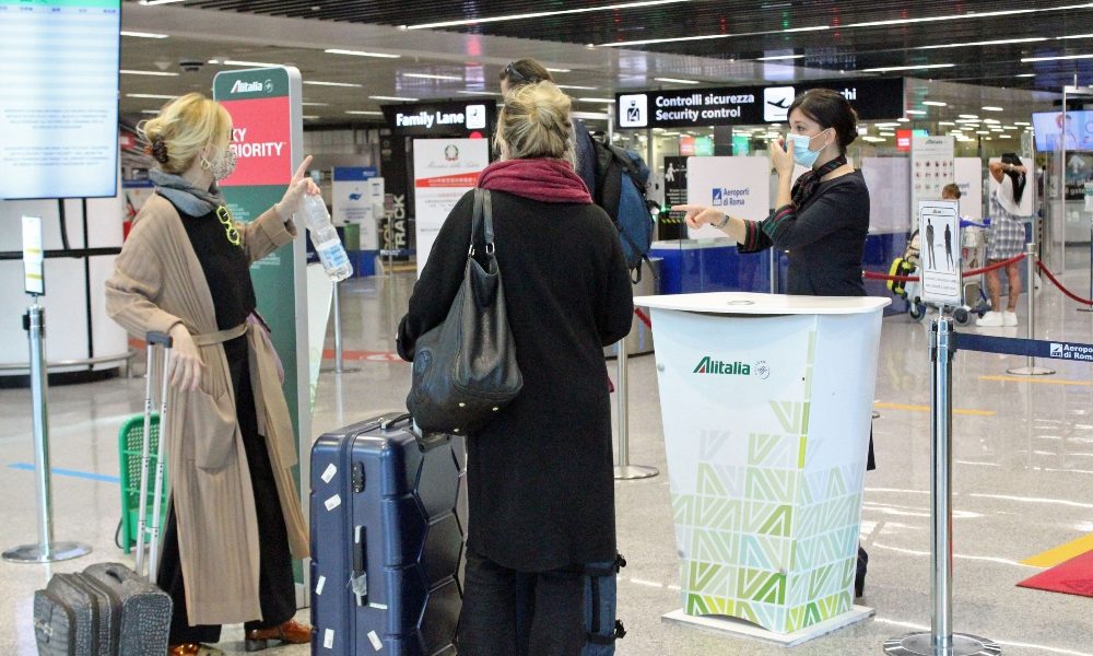 Covid:Alitalia,oltre 1 mln rimborsi,per oltre 373 mln euro