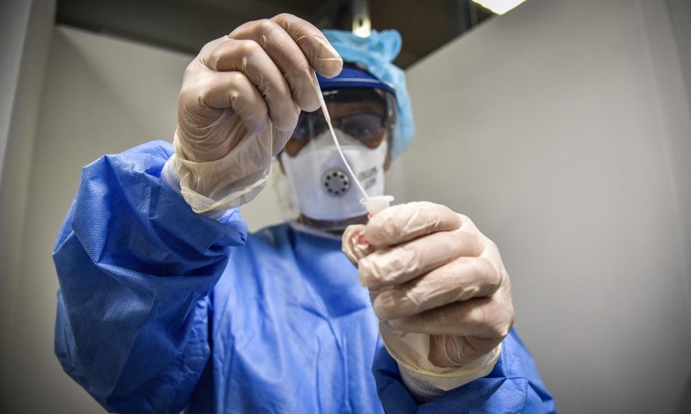 Covid:Veneto; tamponi rapidi a scuola, 15 studenti positivi