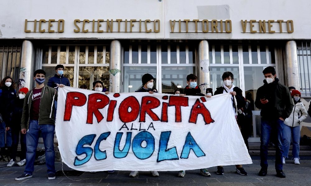 Cts, nessun rinvio, scuola può tornare in presenza
