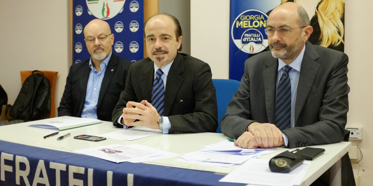 «Basta con i “furbetti” stranieri della multa». La proposta di Alessio Butti: #adesstebaletancati