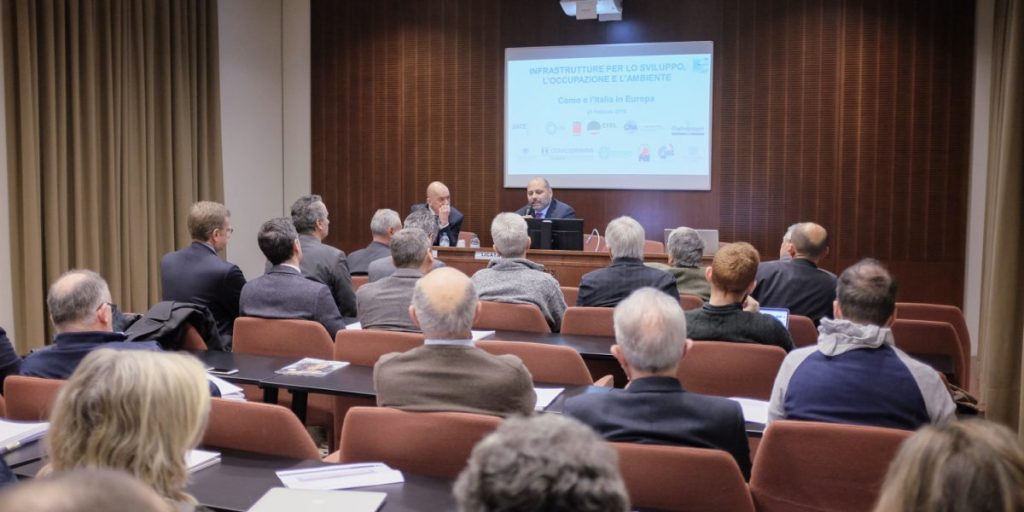 Imprenditori e sindacati uniti per lo sviluppo. Siglato il patto per far ripartire le infrastrutture