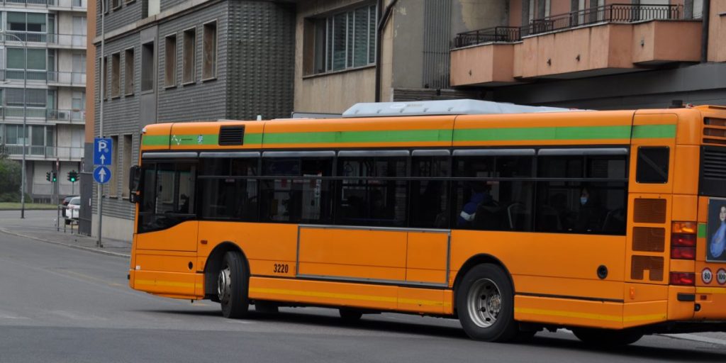 Green pass e controllori sui mezzi pubblici: le incognite