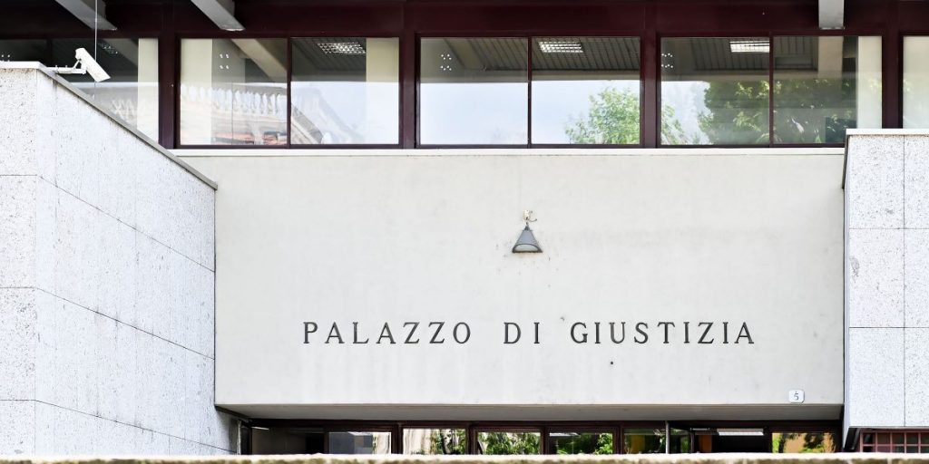 L’indagine giudiziaria a Como: «La domanda di non pagare le tasse caratterizza questa porzione di territorio»