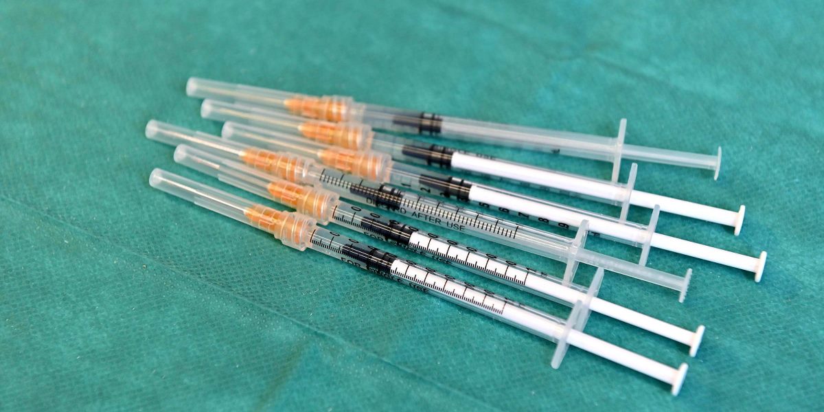 Lombardia oggi a quota 10 milioni di vaccinazioni