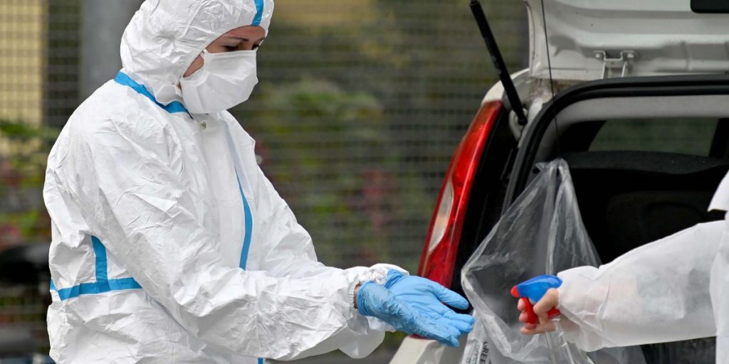 Non scende e non sale: il contagio è stabile nel Comasco