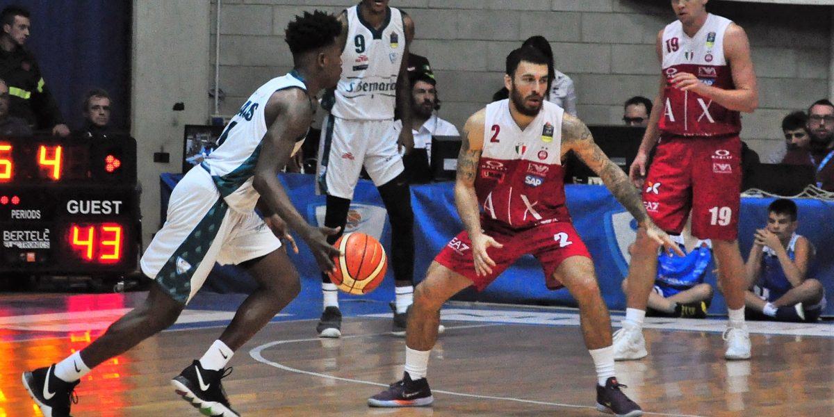 Coach Brienza: «Al Forum voglio una Cantù  sfrontata. Chiedo una prova d’orgoglio»