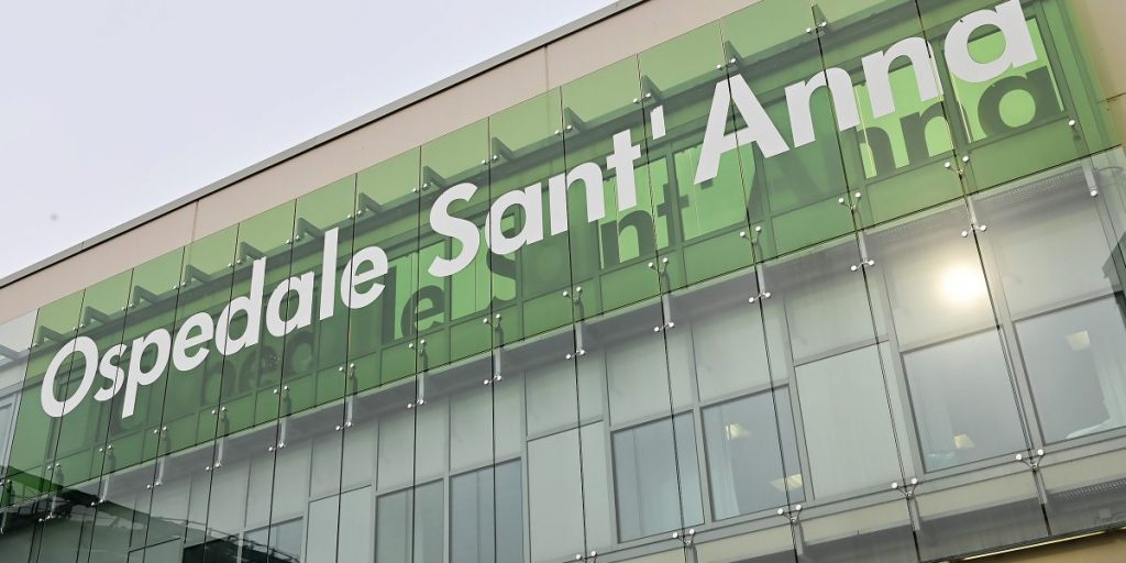 Raccolta fondi per l’ospedale Sant’Anna, gli artisti superano quota 10mila euro