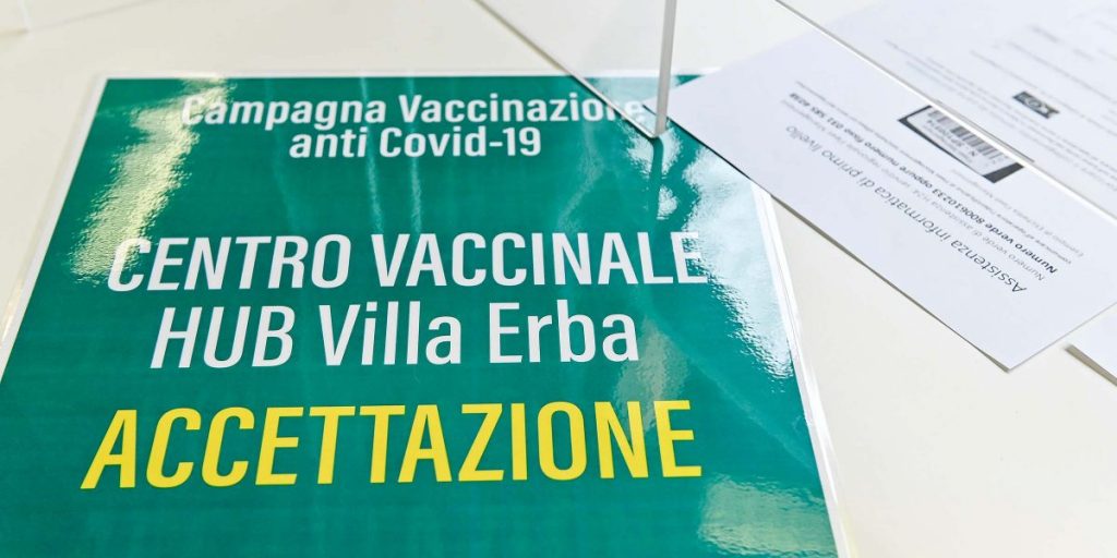 “Aiutateci ad aiutarvi”: l’appello di Asst Lariana in vista dell’apertura di nuove linee vaccinali