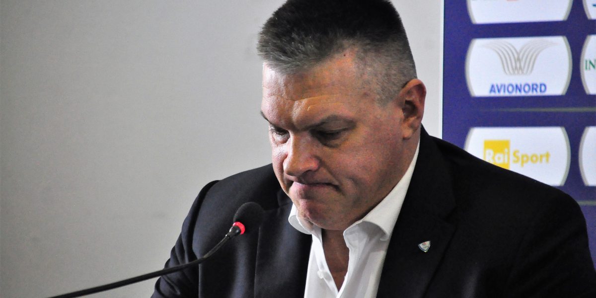 Cantù e la vicenda Pashutin. Annullato l’allenamento con il Lugano. L’ex coach è già operativo con l’Avtodor Saratov