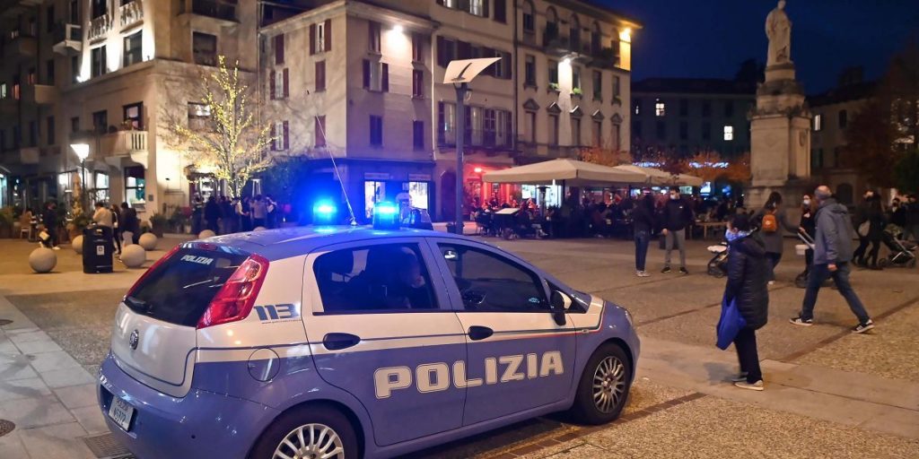 Cinquestelle: “Sì all’abolizione del coprifuoco, ma prima guardiamo i dati”