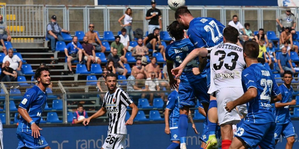 Il riscatto degli azzurri passa dal Frosinone. Torneo cadetto in salita per le neopromosse