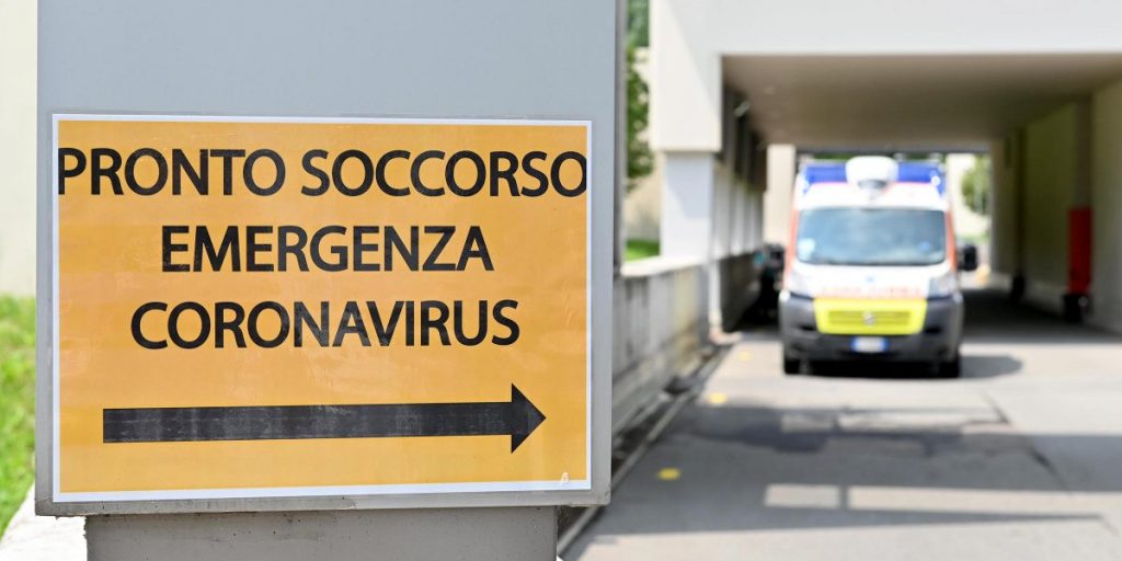 Coronavirus, calano i tamponi, non i nuovi positivi. Peggiora la Lombardia, Como stabile