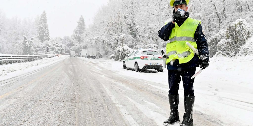 Gomme invernali addio dal 15 aprile. Officine in allerta per le prenotazioni