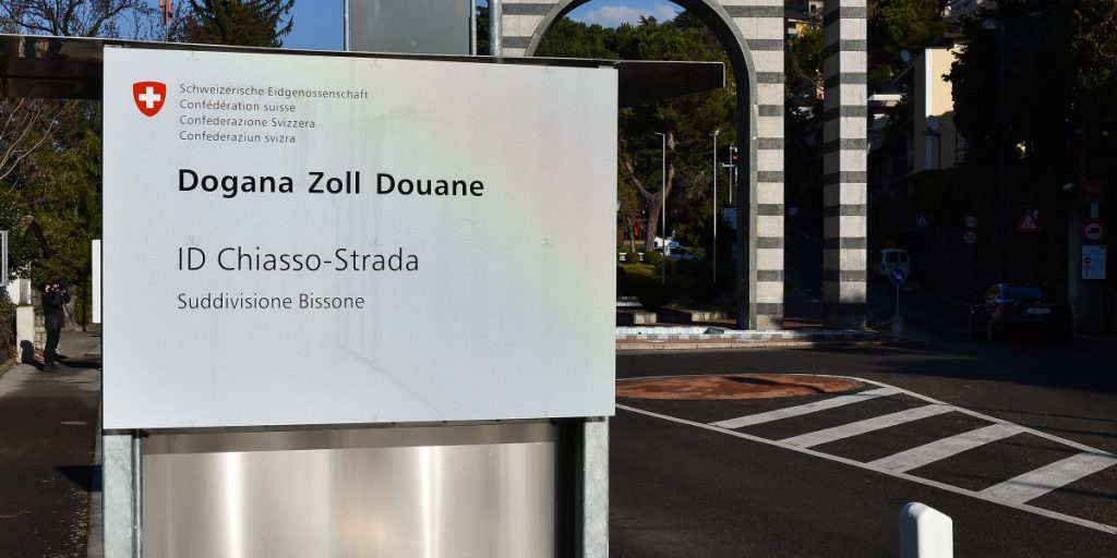 Coronavirus, Campione d’Italia stretta fra regole italiane e svizzere