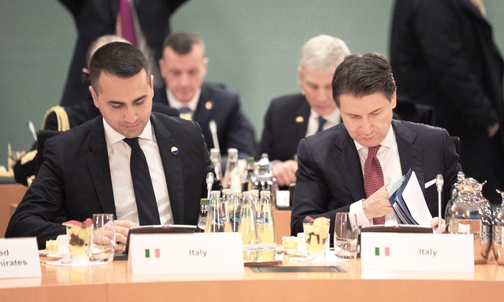 Di Maio, Sophia serva per embargo armi