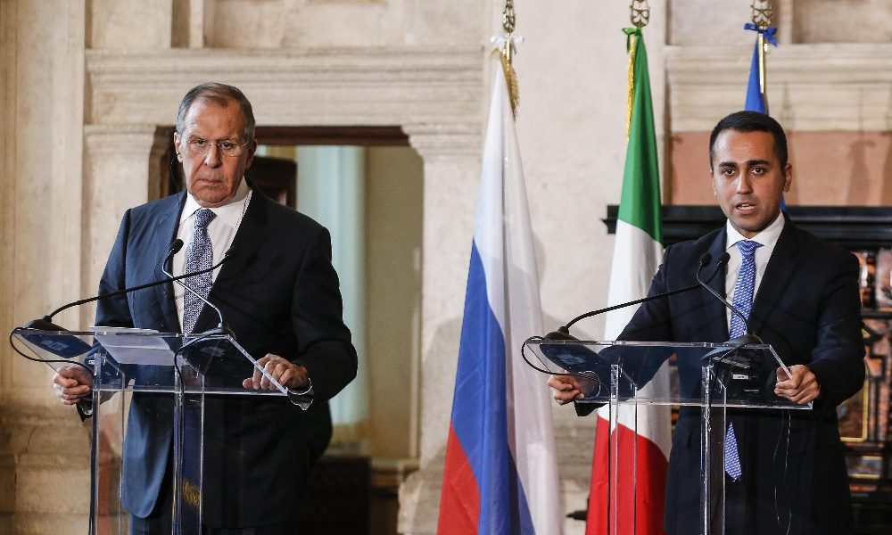 Di Maio a Lavrov, preoccupa Libia