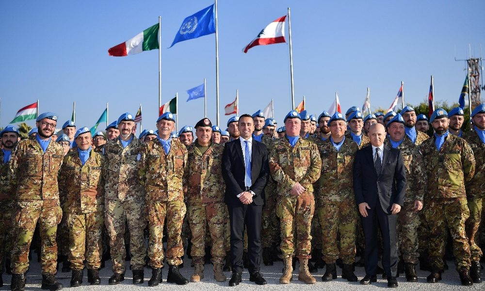 Di Maio ai militari, enorme contributo