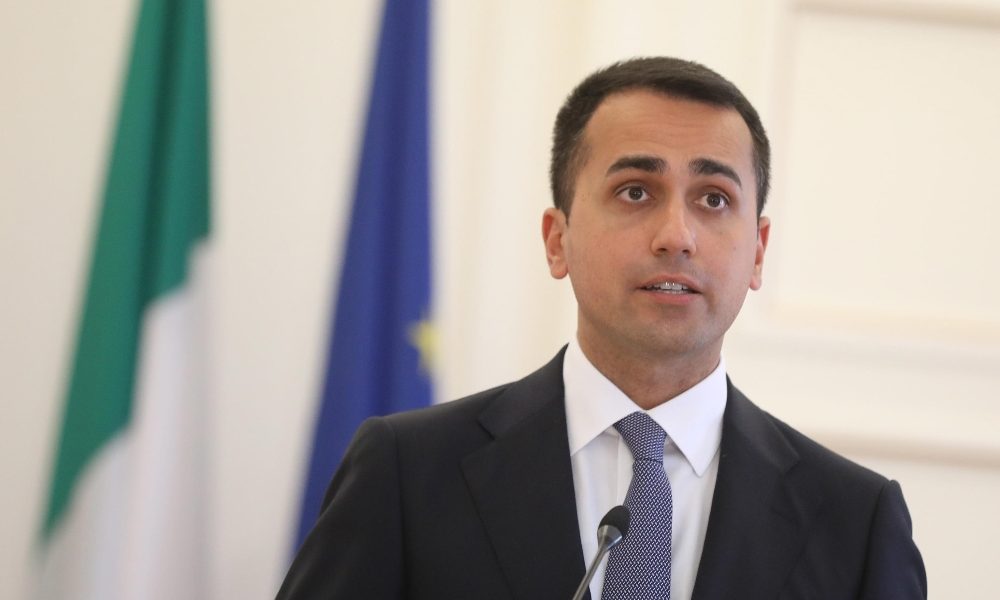 Di Maio ai turisti, venite in Italia