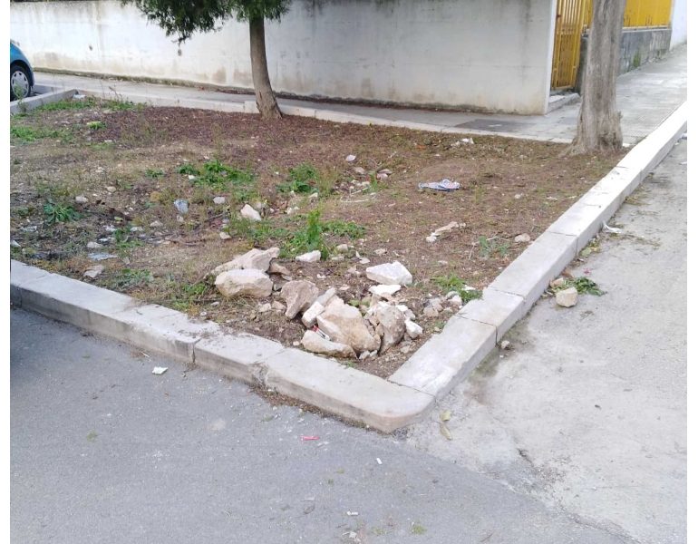 Divelta e portata via segnaletica dedicata a Di Vittorio