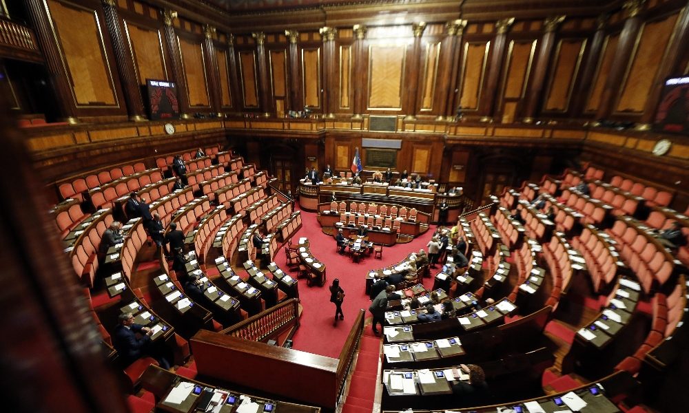 Dl imprese: ok definitivo, 156 sì