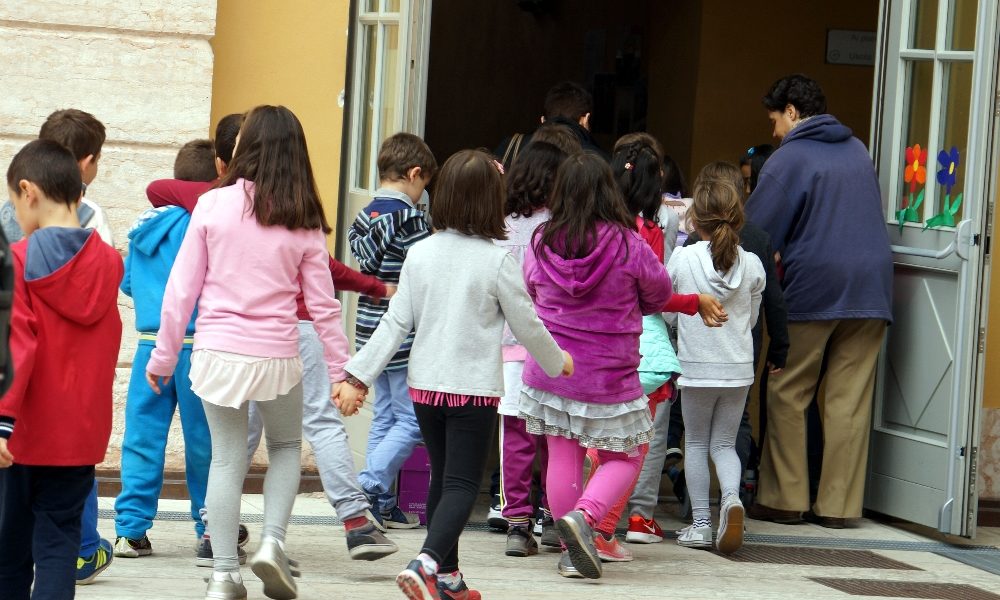 Mense e servizi scolastici, iscrizioni da martedì online