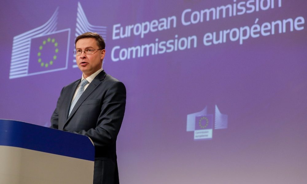 Dombrovskis, Coronabond solo una opzione