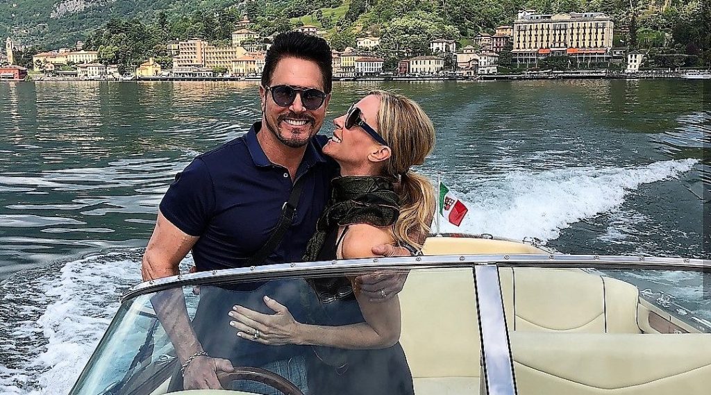 Le vacanze sul Lario di Don Diamont, divo di “Beautiful”