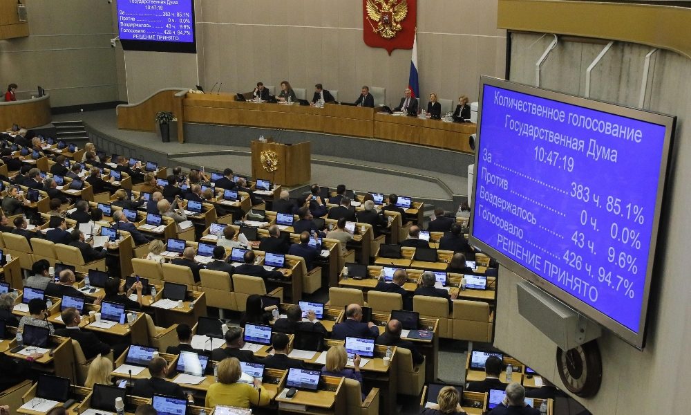Duma approva riforma Costituzione