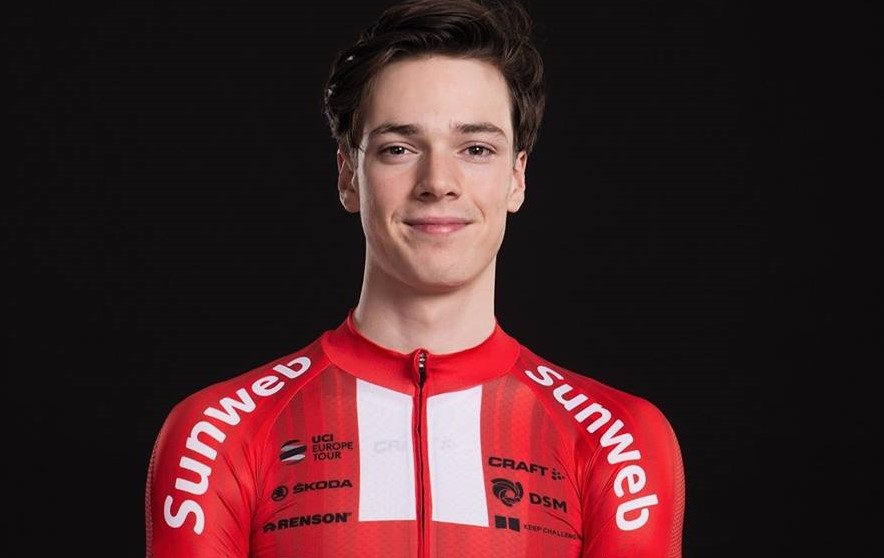Incidente al Piccolo Giro di Lombardia, l’organizzatore: «Edo Maas è fuori pericolo»