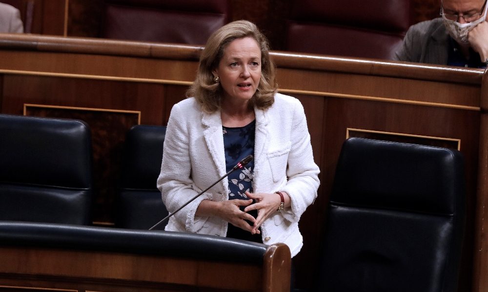 Eurogruppo, ministra spagnola si candida a presidenza