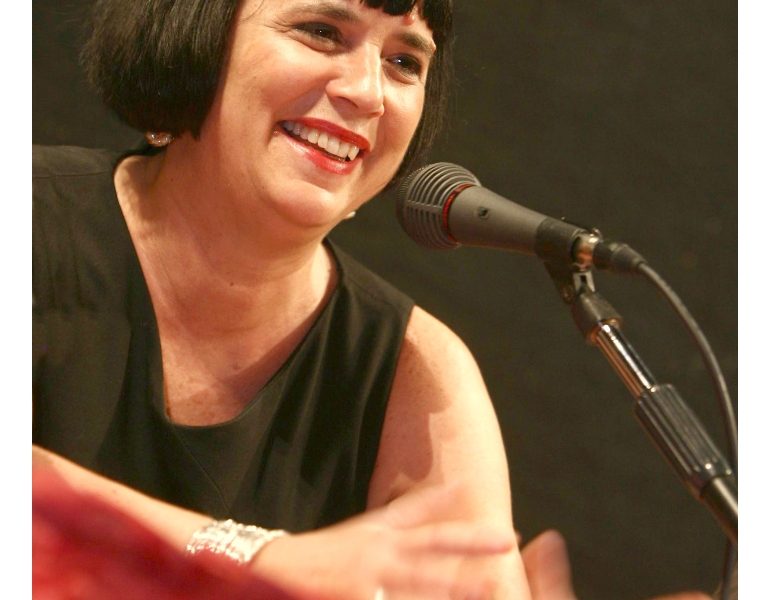 Eve Ensler, su cimitero feti dobbiamo insorgere