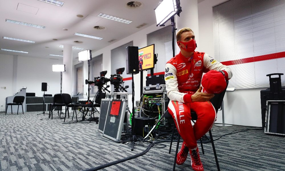 F1: Abu Dhabi; esordio Schumi jr, in pista con la Haas