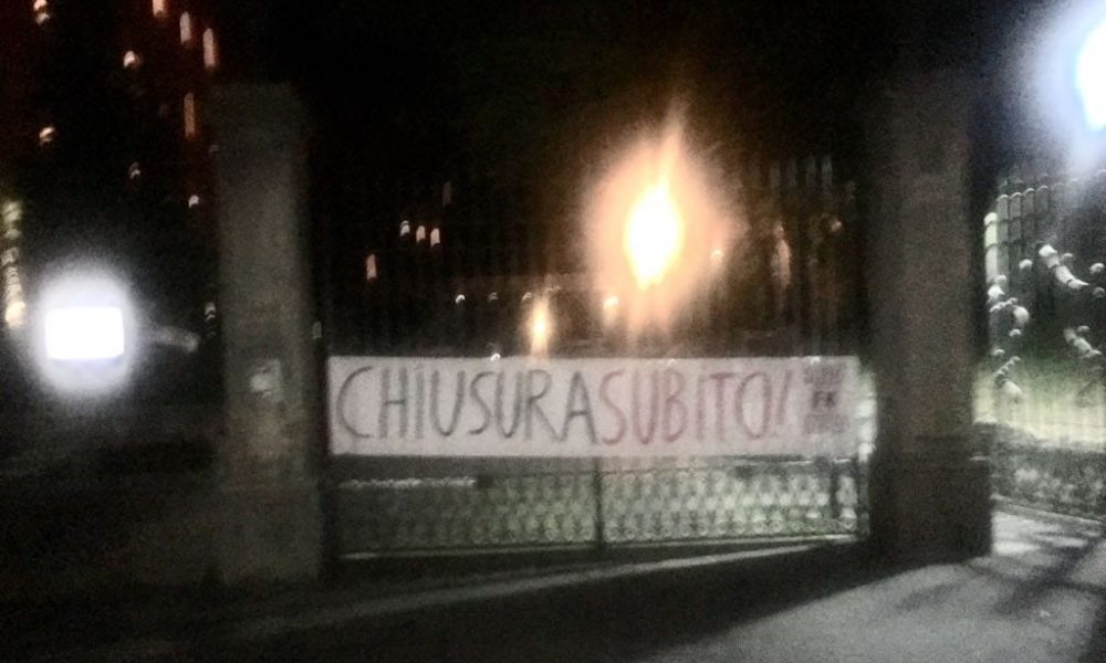 “Chiusura subito”, blitz notturno di Forza Nuova al centro migranti di Tavernola