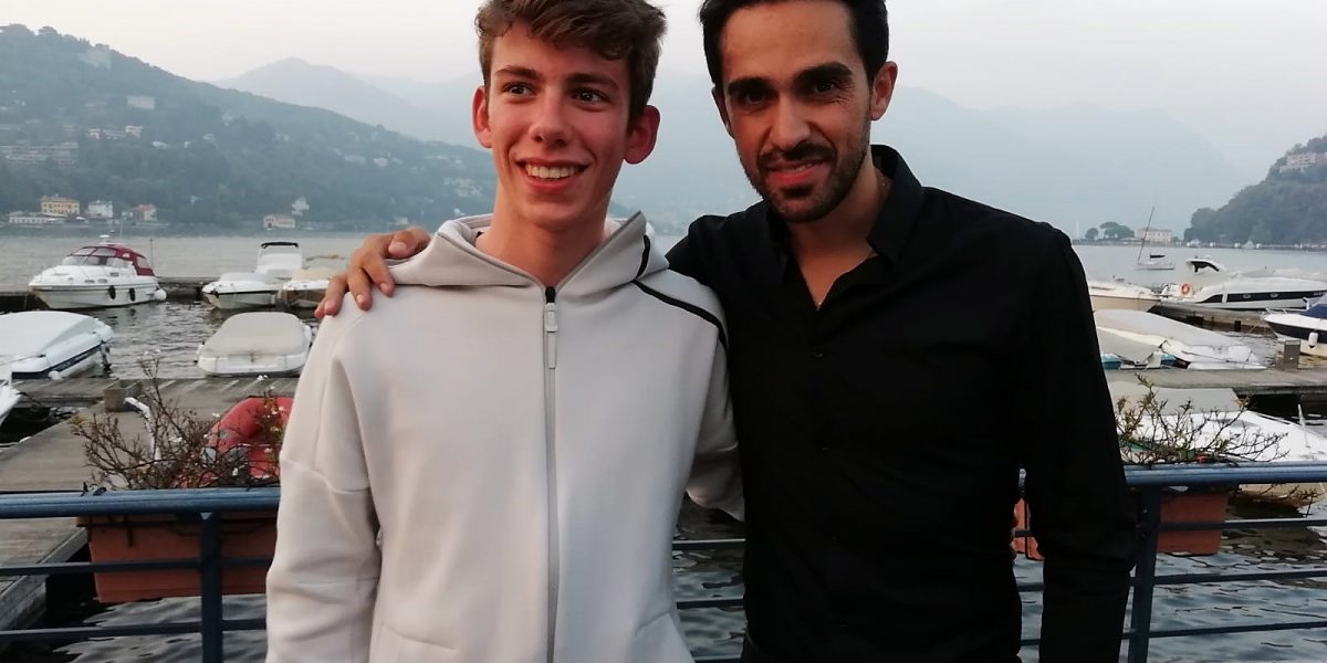 Contador sprona Fancellu, suo futuro corridore. «Ti voglio sul podio del Lombardia»